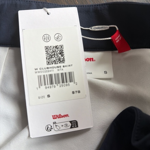 Wilson White and Black Clubhouse Skirt - Picture 5 of 5